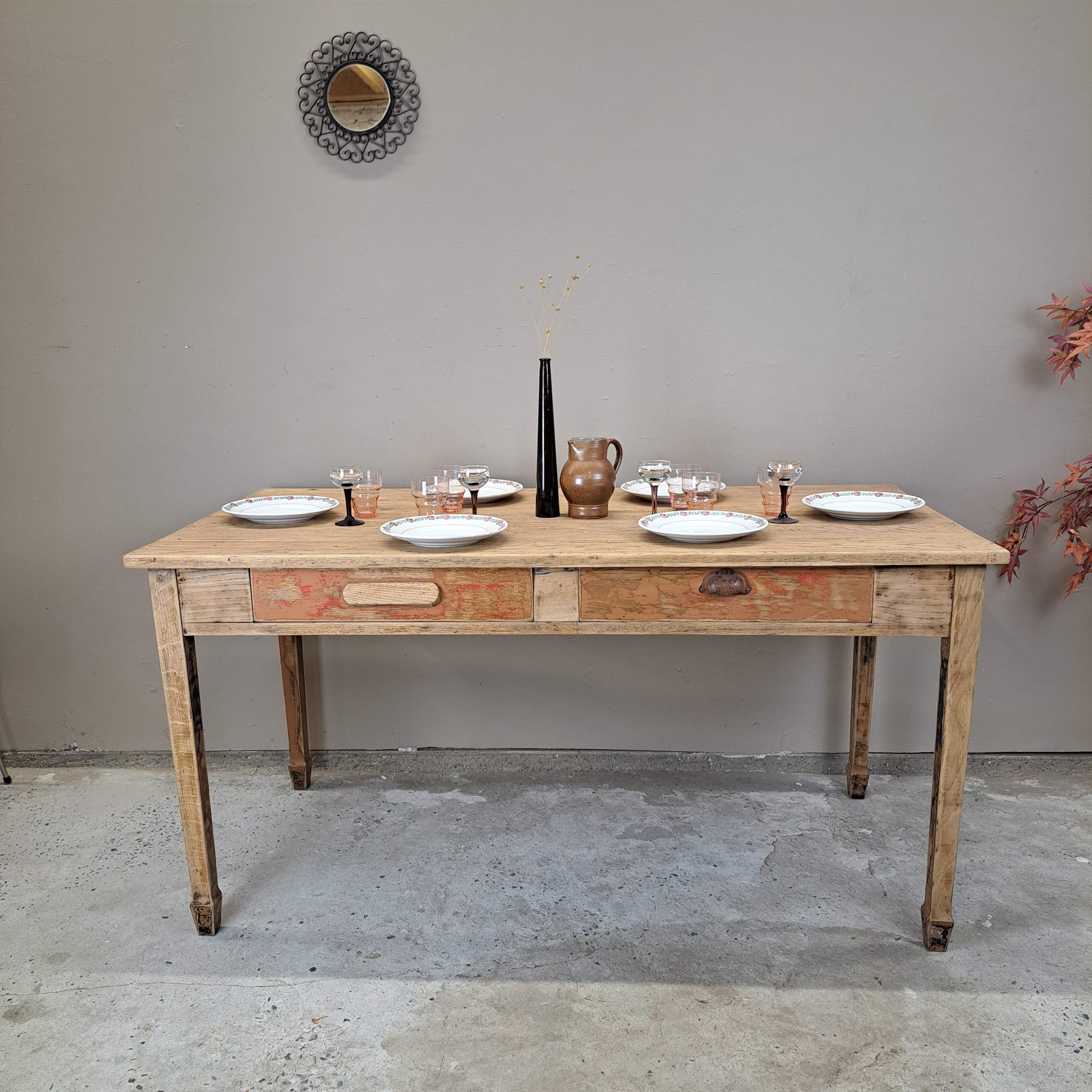 59c4afb464aa.jpg TABLE DE CAMPAGNE