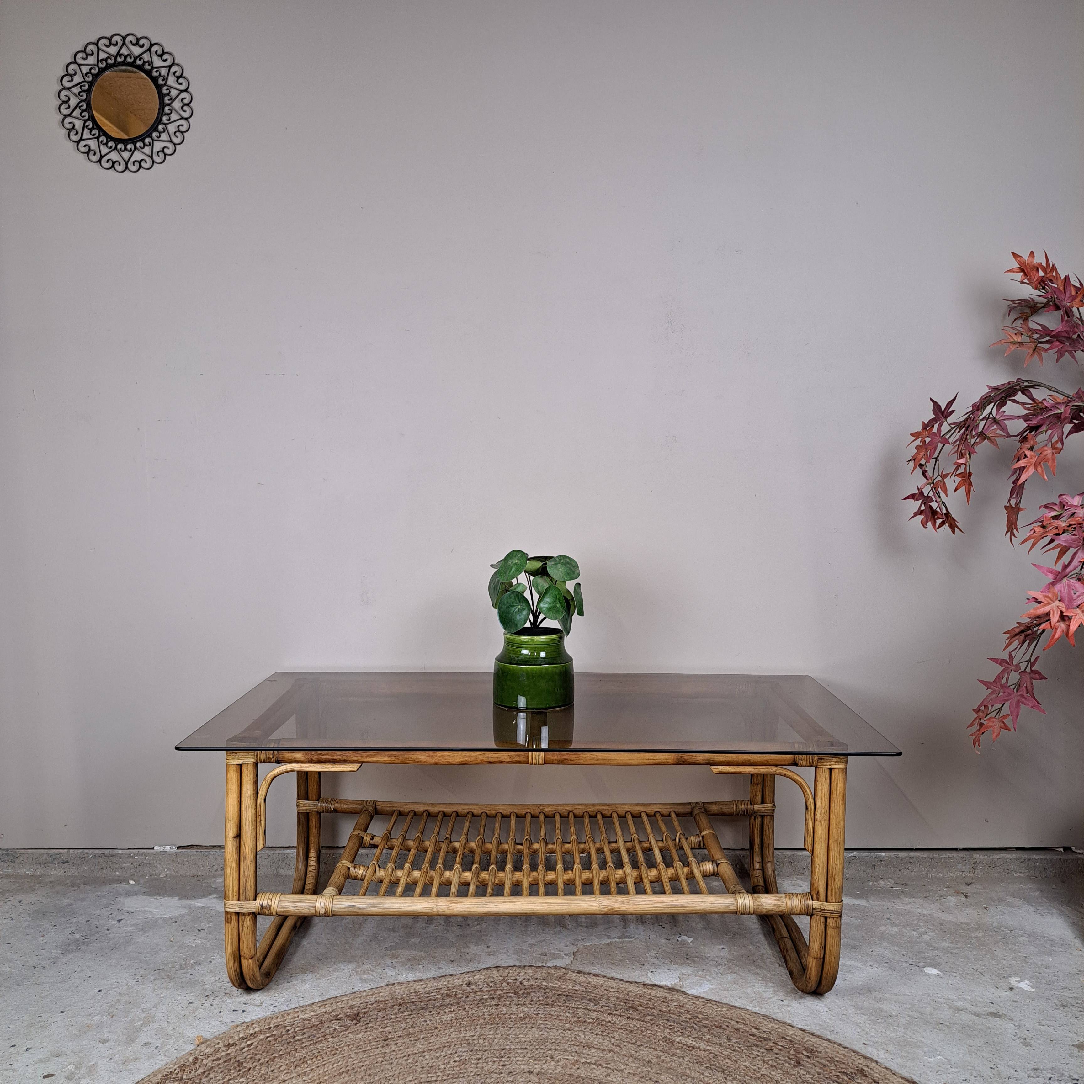 6191095f8b6f.jpg TABLE BASSE ROTIN