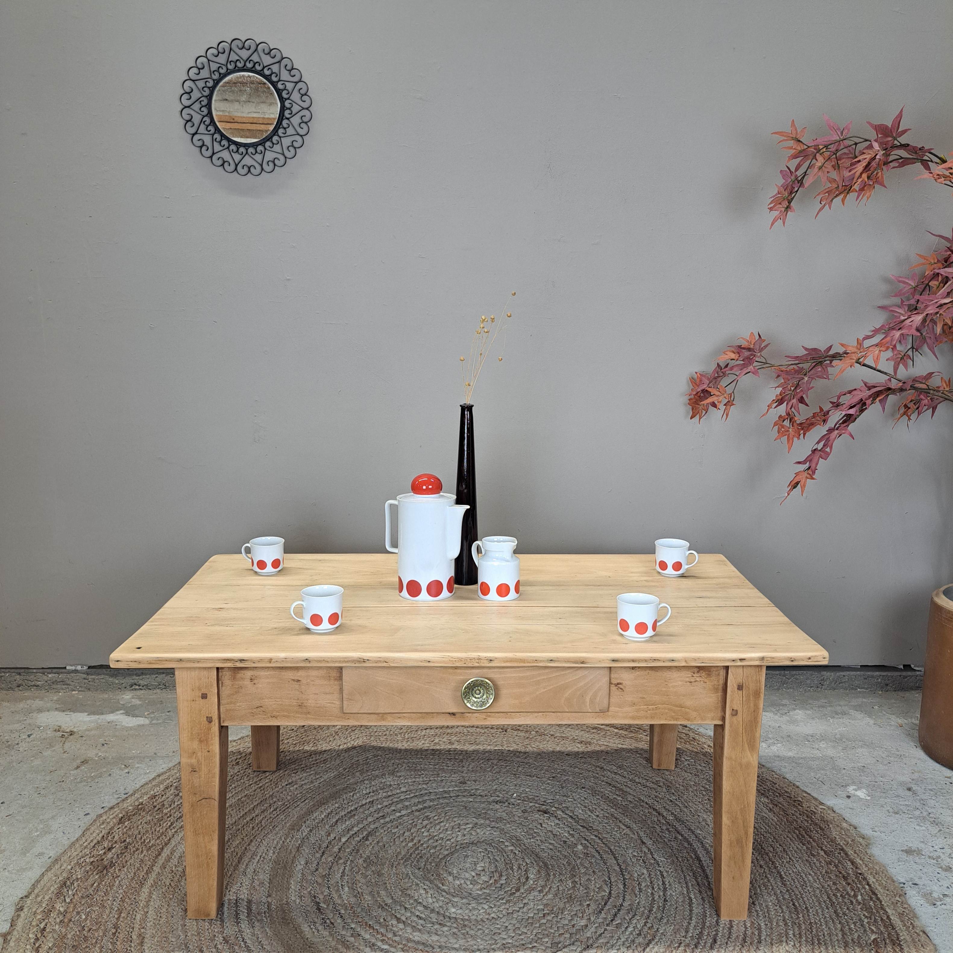7da3488029ac.jpg TABLE BASSE DE FERME