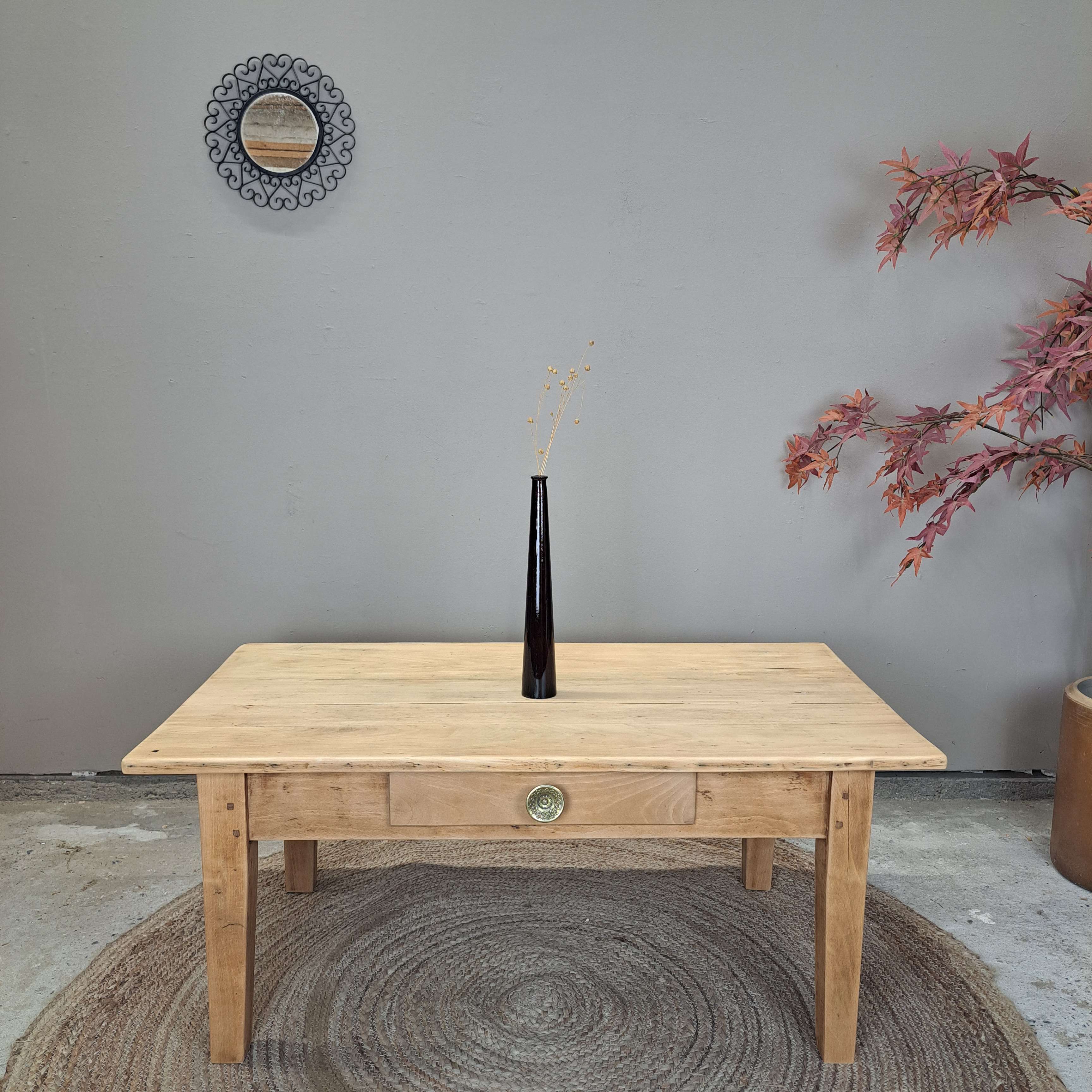 7e851c99e5f8.jpg TABLE BASSE DE FERME