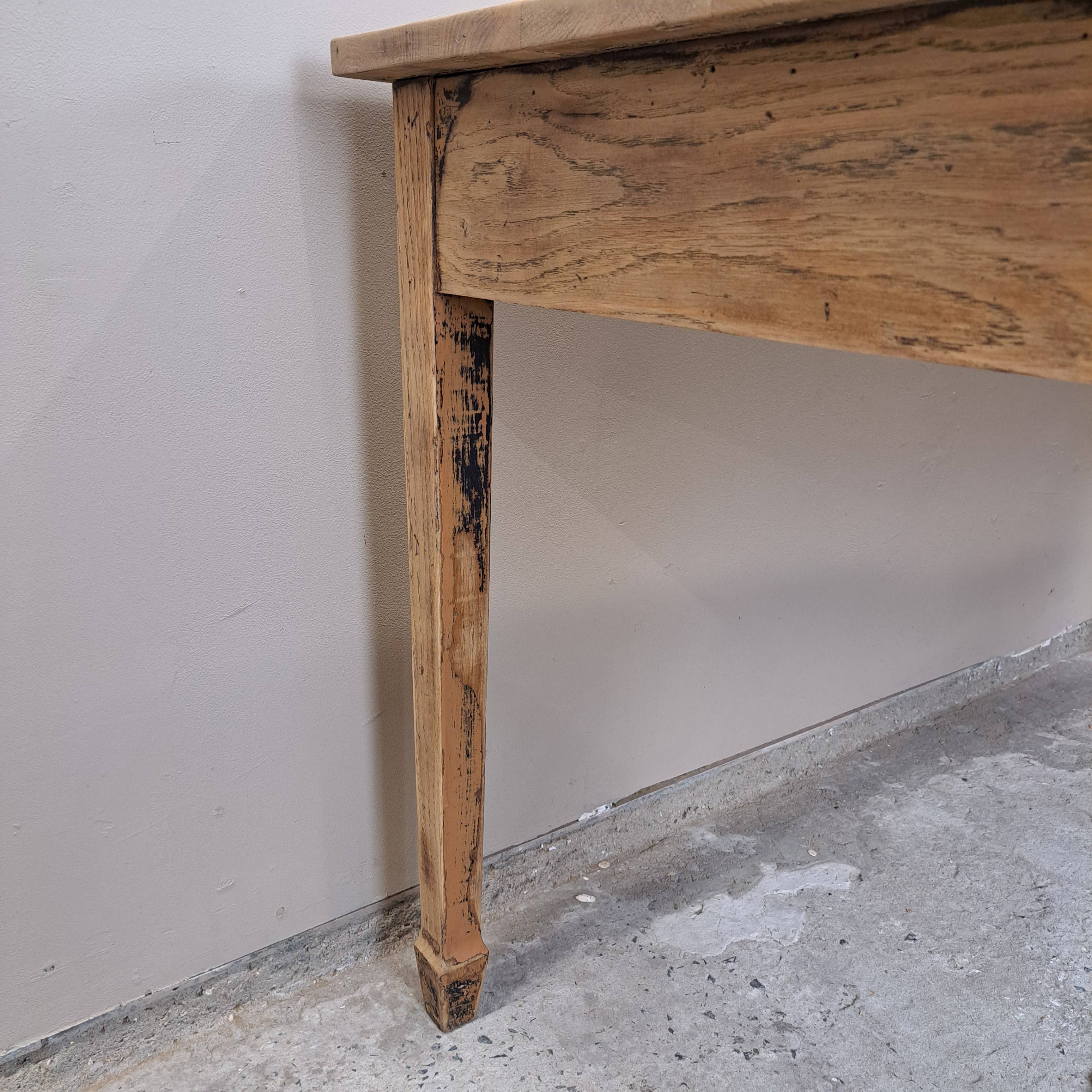 8ed1f3af5617.jpg TABLE DE CAMPAGNE