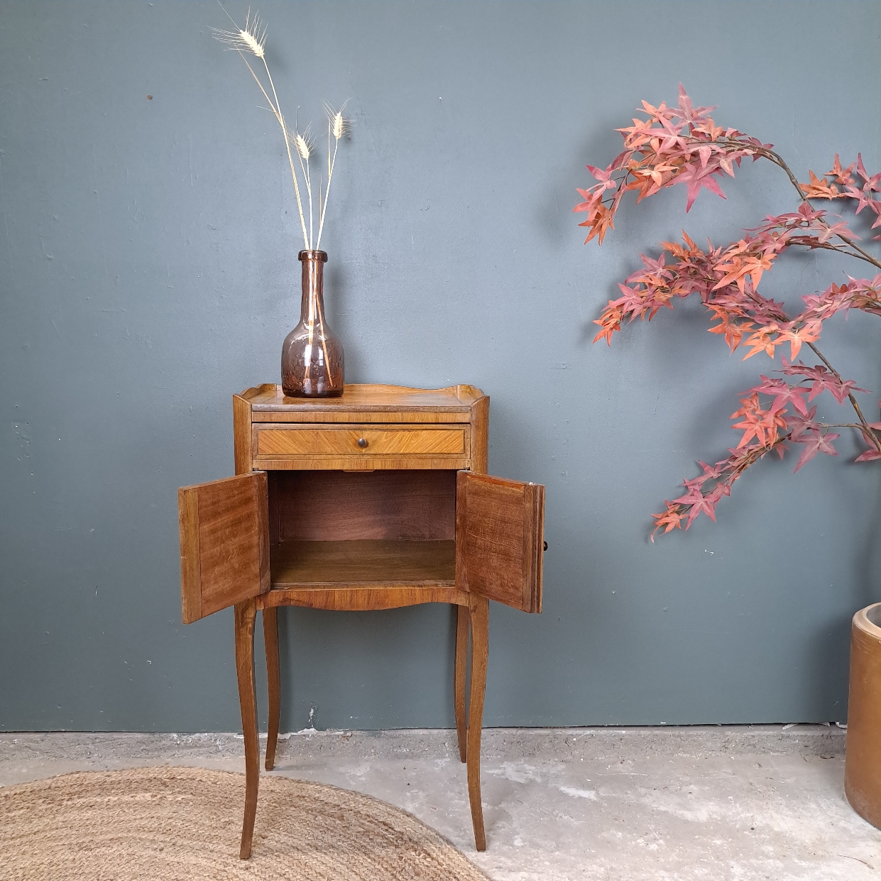 906877dab10a.jpg CHEVET MARQUEterie