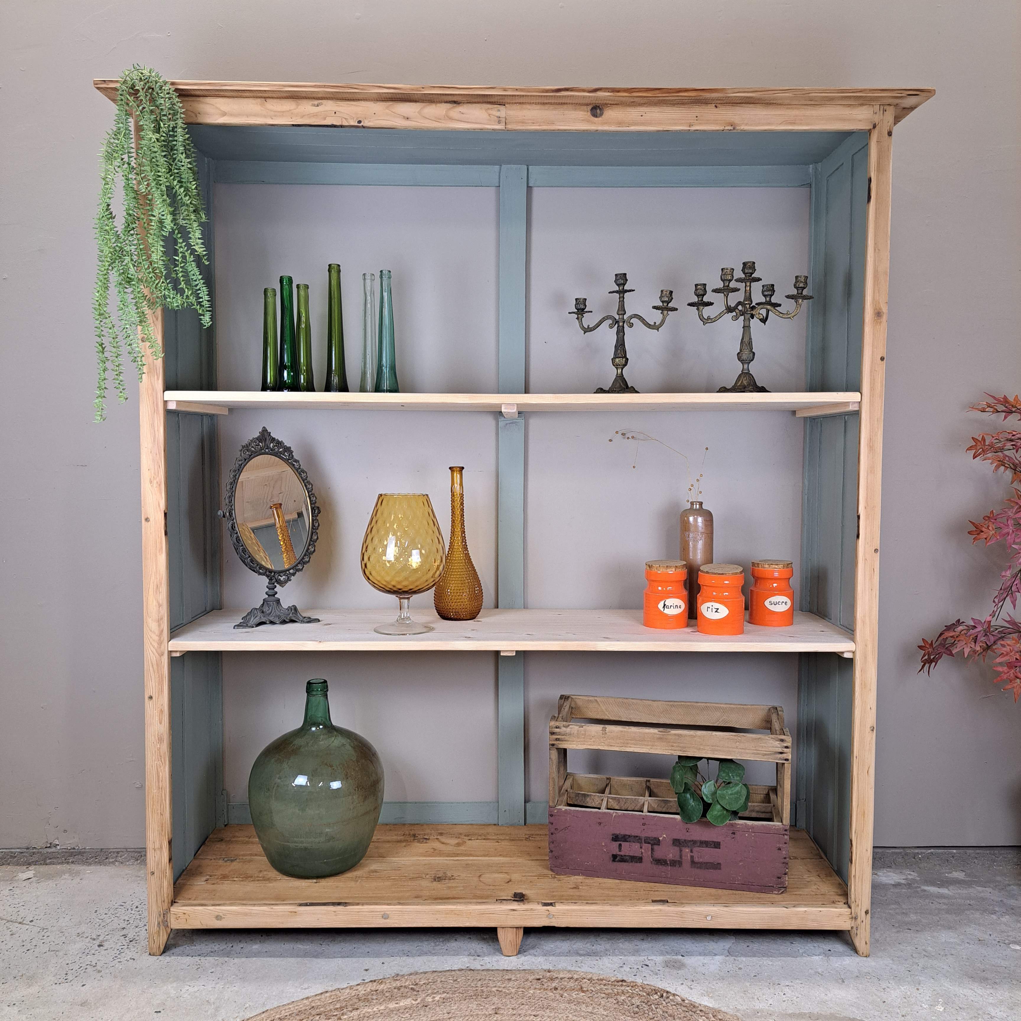 a033ecf3ad62.jpg Armoire étagère