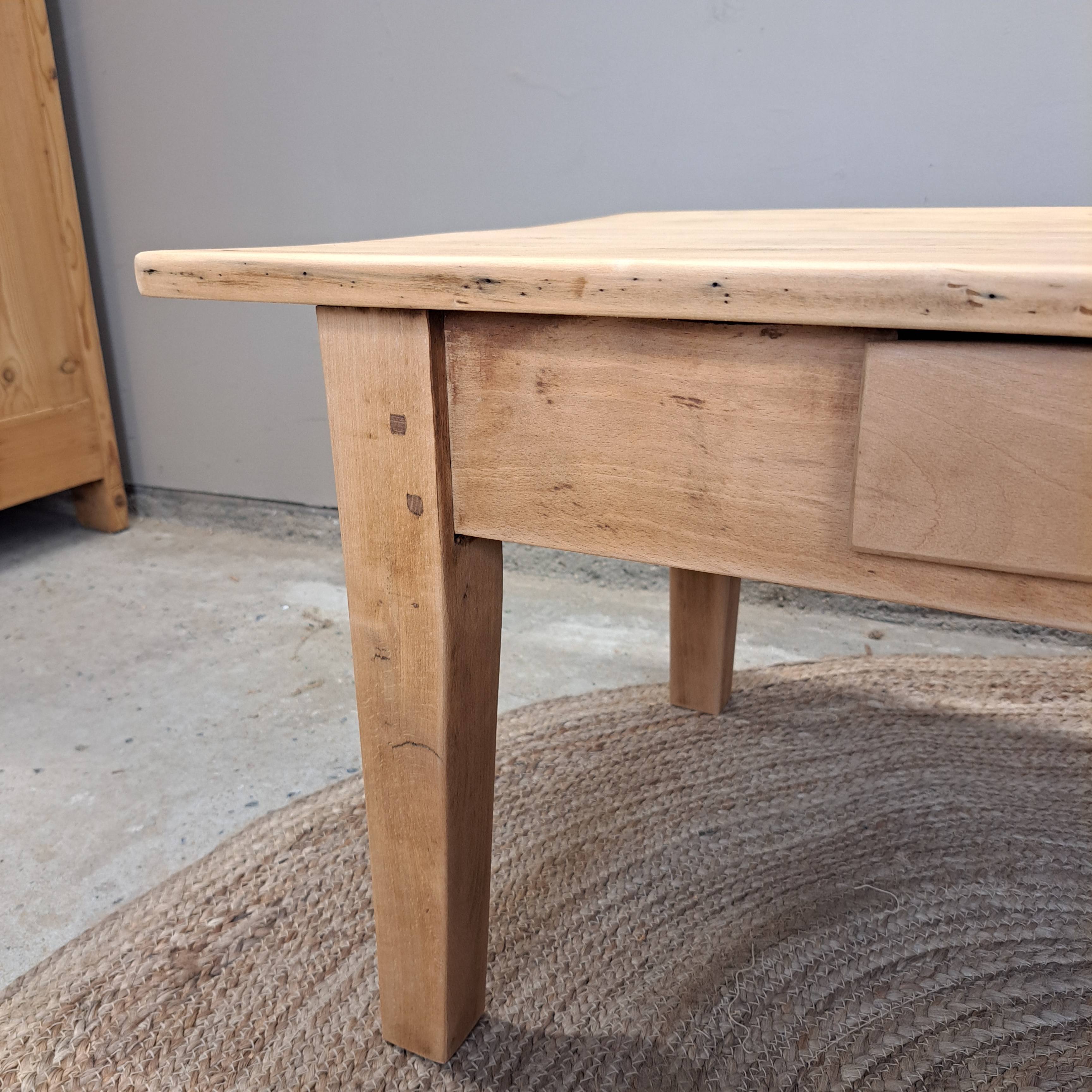 ab4285242e98.jpg TABLE BASSE DE FERME