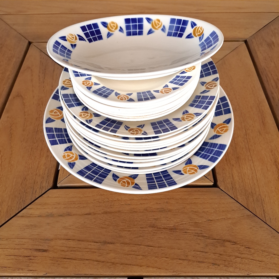 acb537c0410c.jpg ASSIETTES BADONVILLER