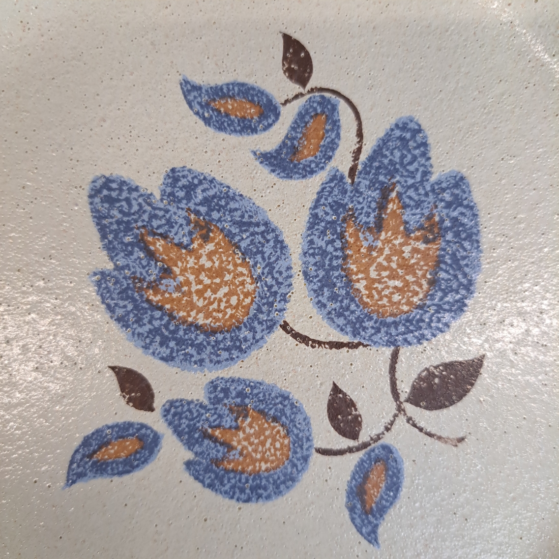 b37630cbefd3.jpg ASSIETTES EN GRES