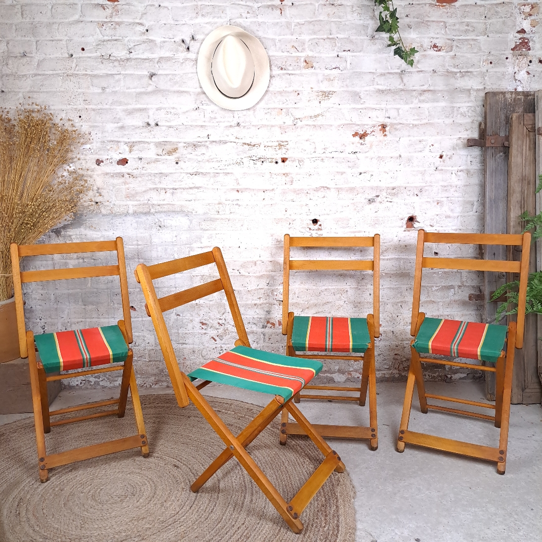b9c746308c9a.jpg Chaises pliantes enfants