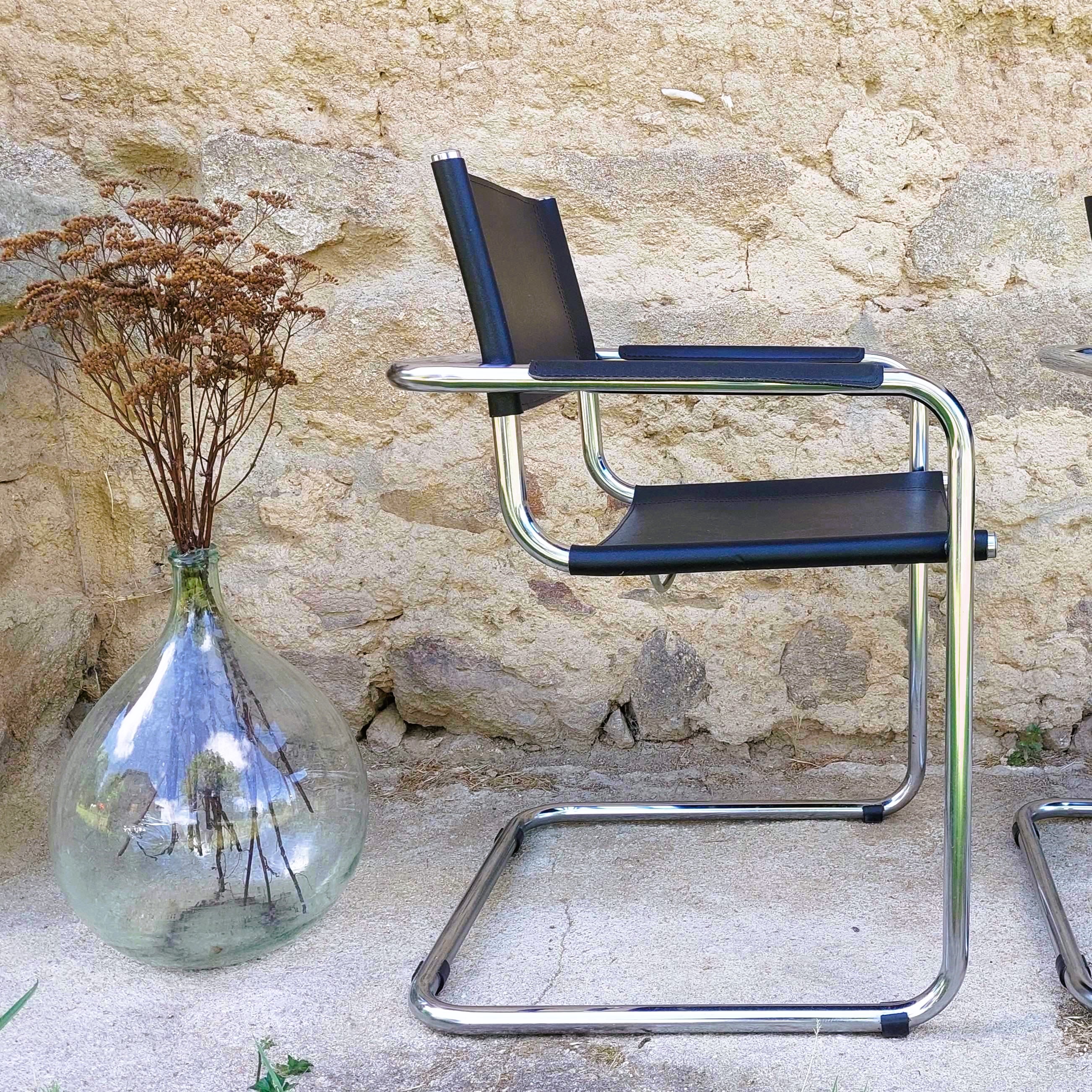 cd65e7849f0e.jpg Fauteuil en Cuir