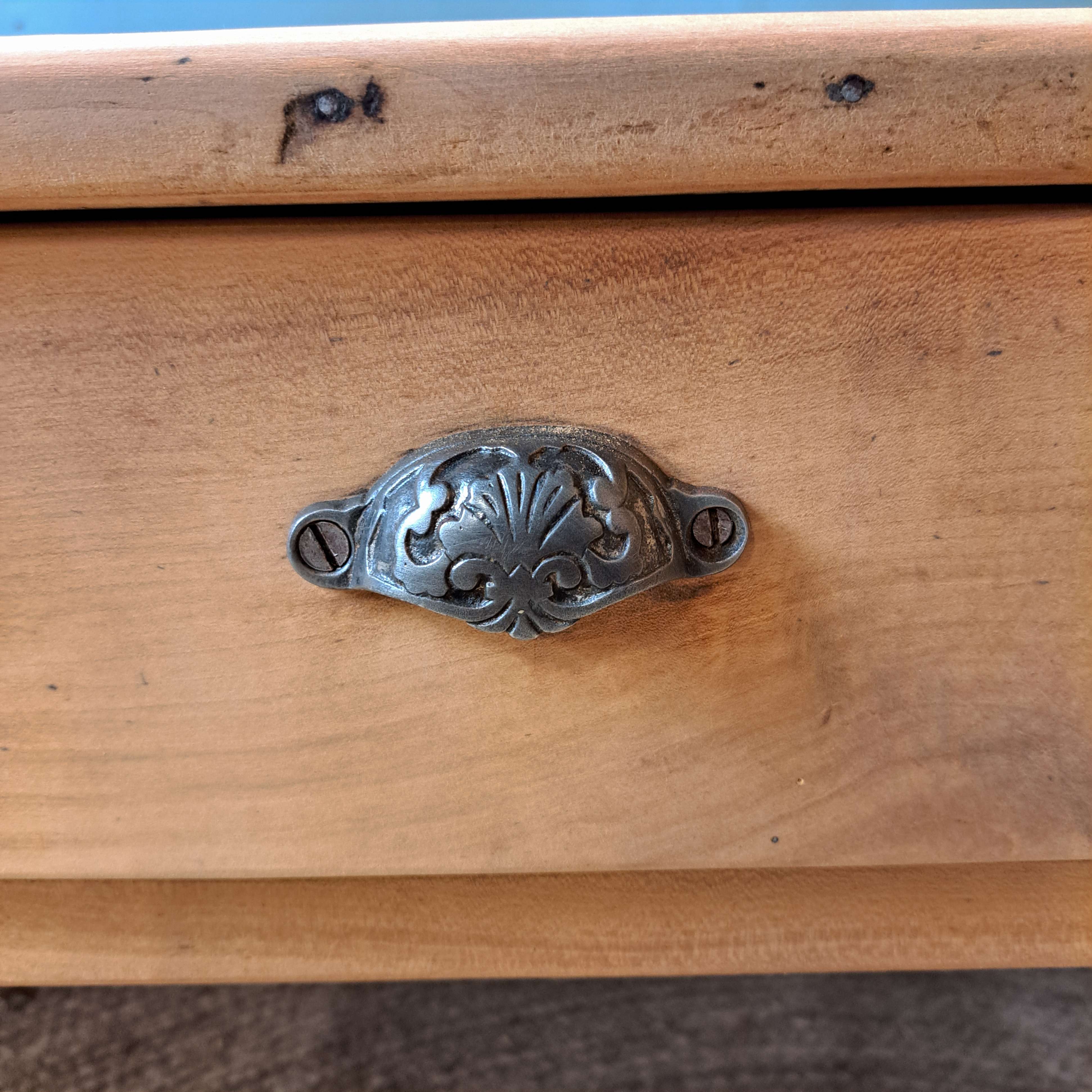 d89fc6d3bbae.jpg Table basse en orme