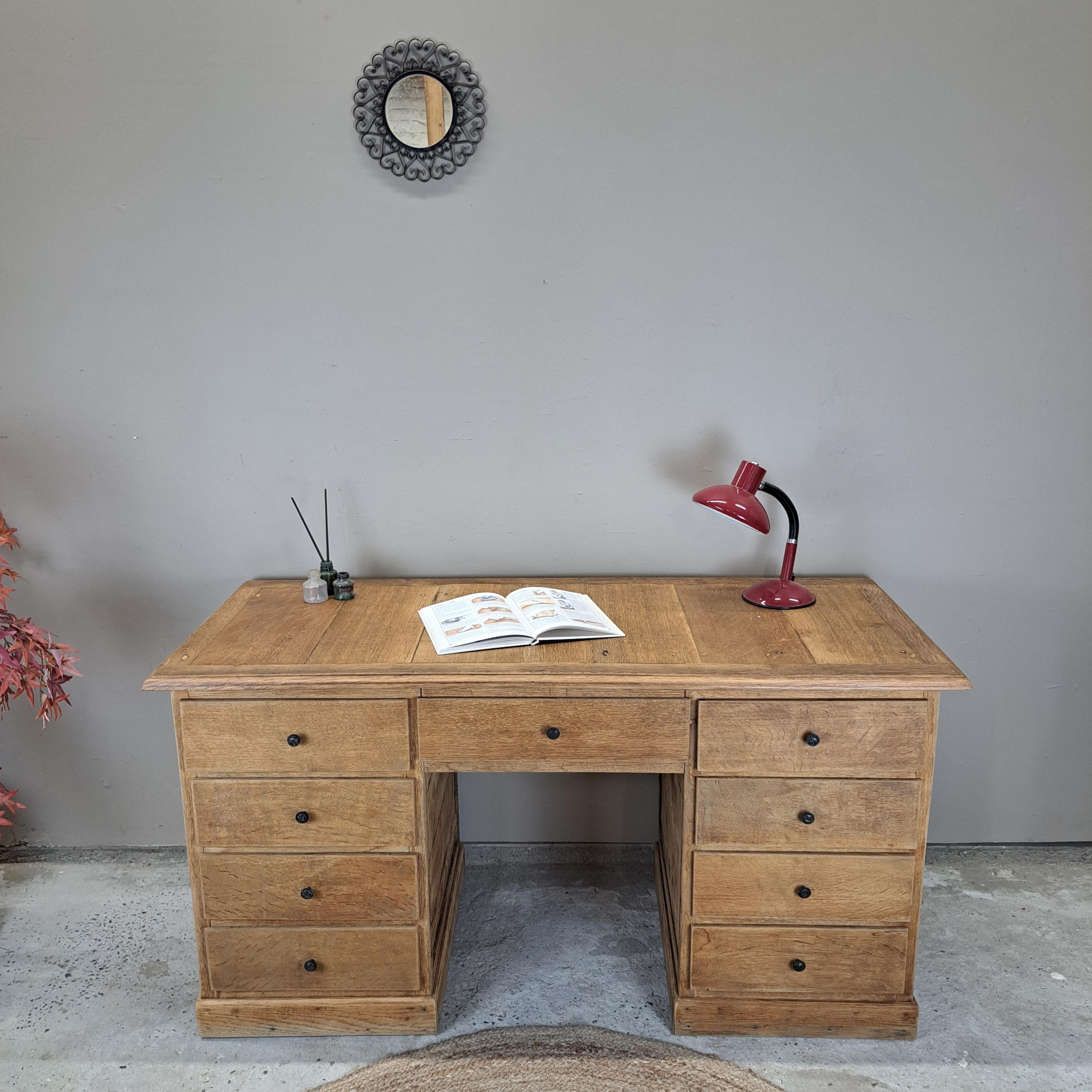 e85866645e1e.jpg Ancien bureau artisanal