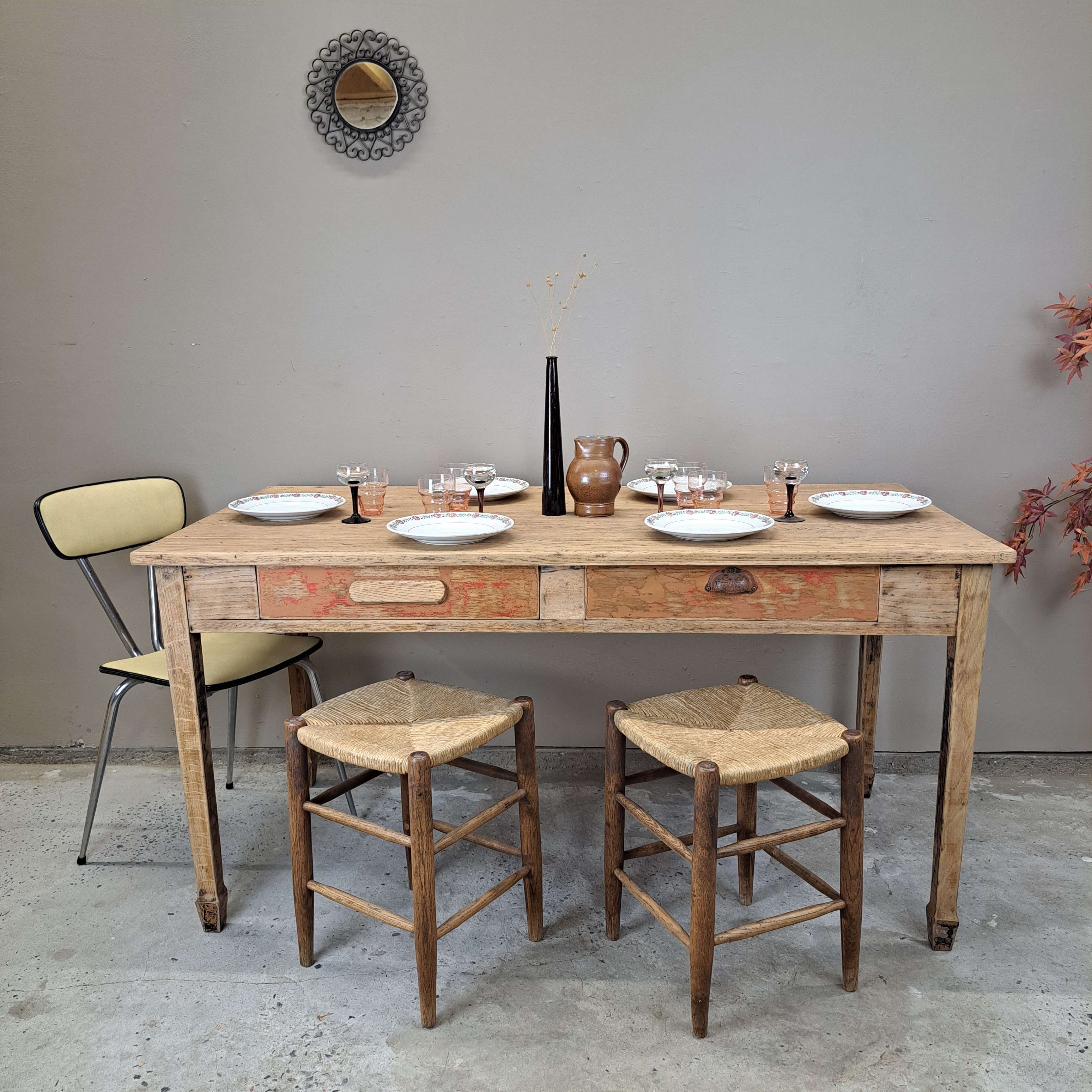 fa5d47e59791.jpg TABLE DE CAMPAGNE
